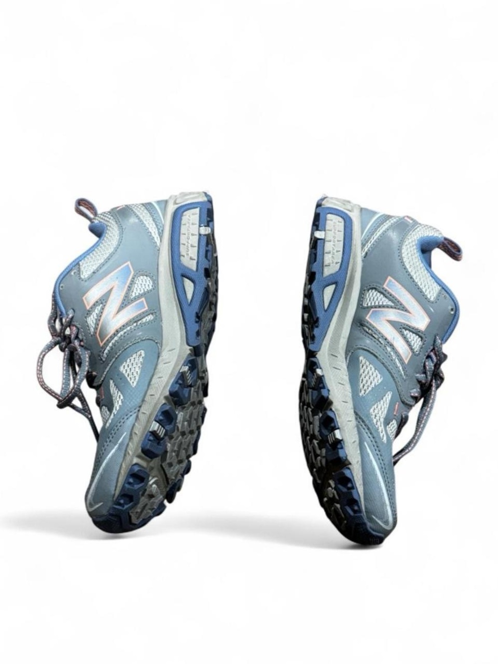 New Balance 410v7 All 
Terrain Trail Running Shoes View 2